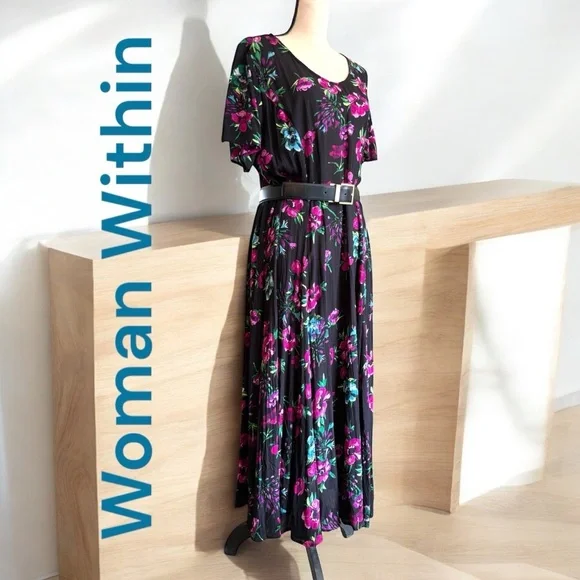 Woman Within-NWT 3X black/pink floral rayon V-neck crinkle dress. New with tags! - Picture 3 of 13